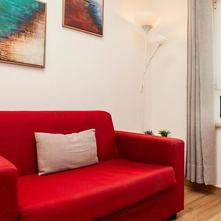 A38 - Rising Sun Top-Floor Flat Лагос Екстериор снимка