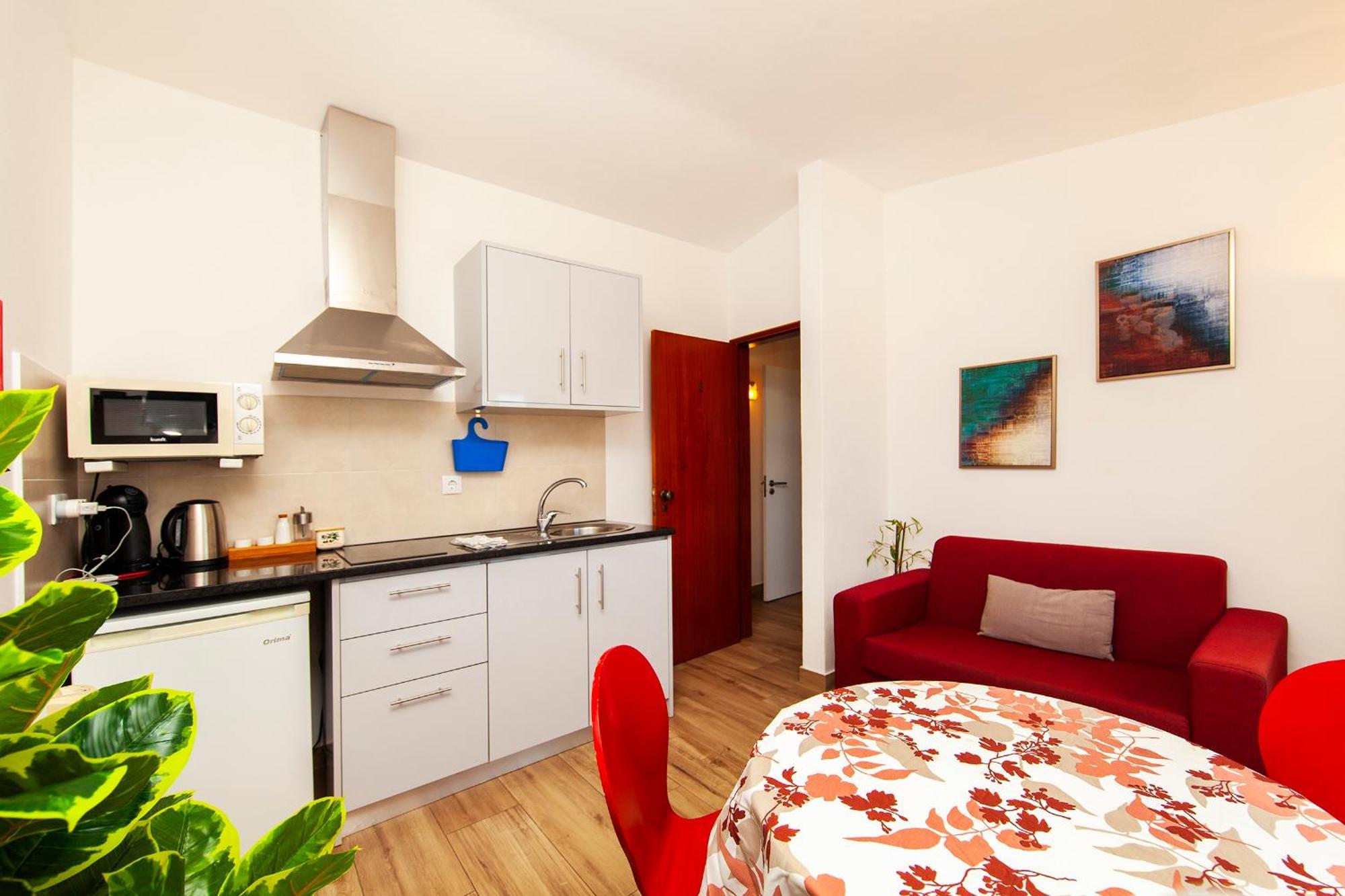 A38 - Rising Sun Top-Floor Flat Лагос Екстериор снимка
