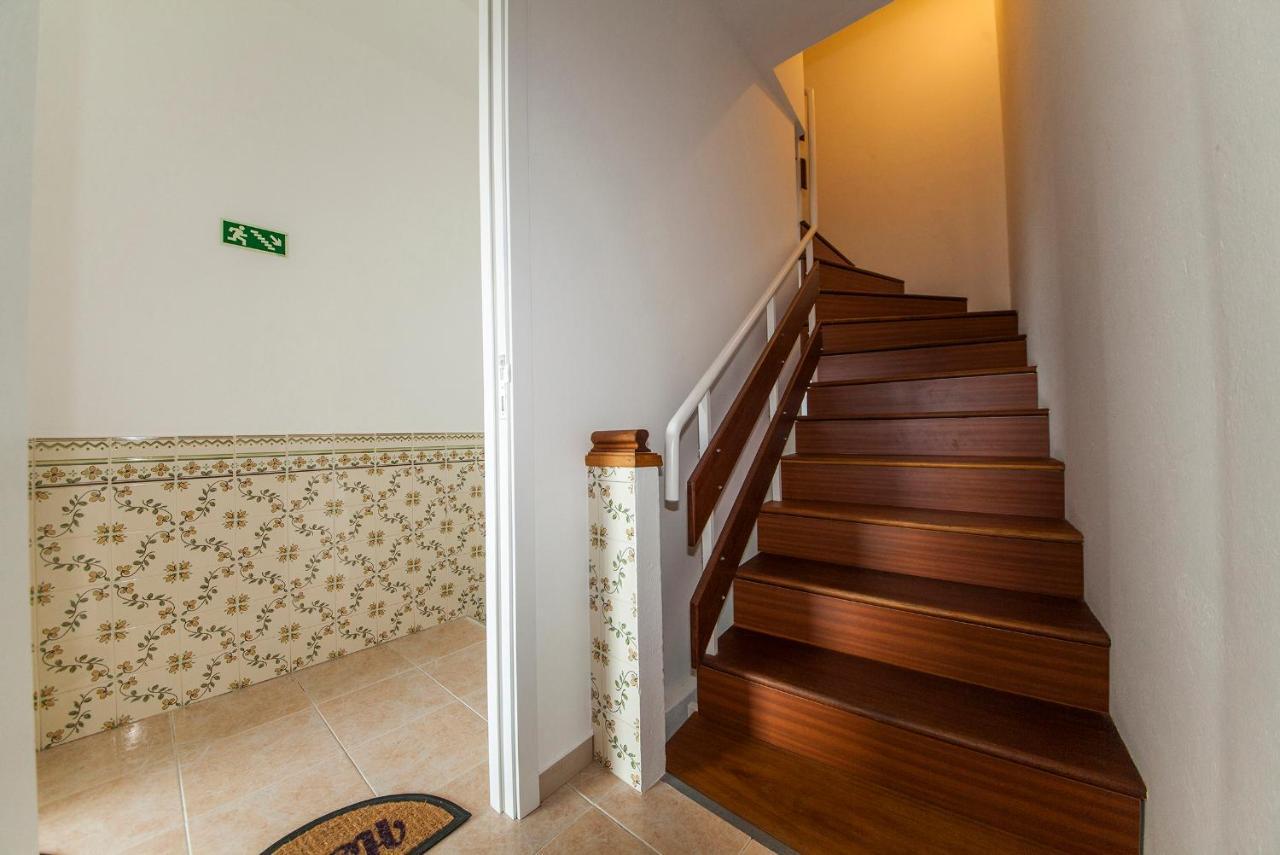A38 - Rising Sun Top-Floor Flat Лагос Екстериор снимка